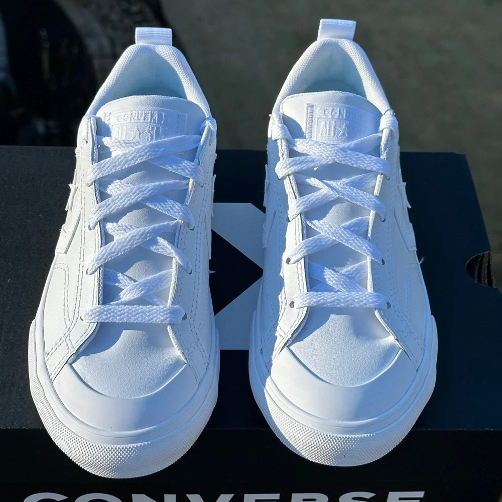 NEW Converse Youth All White Pro Blaze Low Top Casual Shoe - Youth Size 5Y